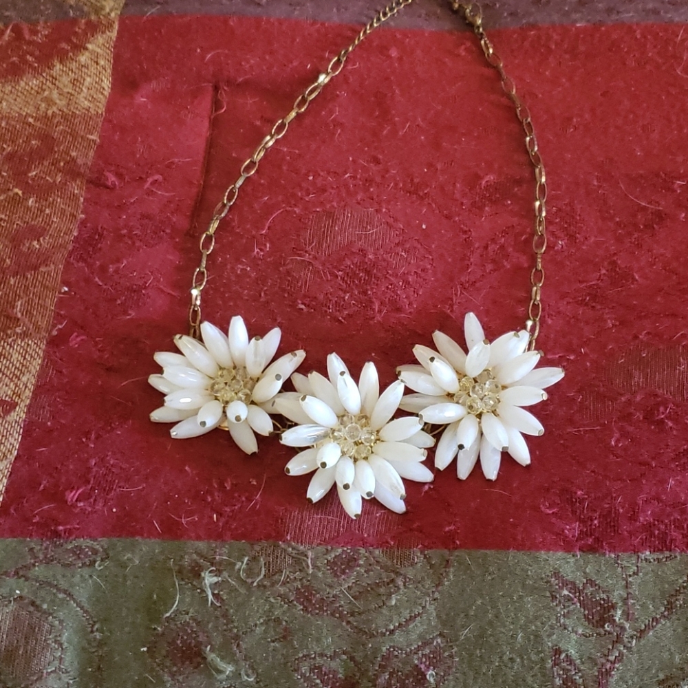 Necklace - Picture 2 of 2
